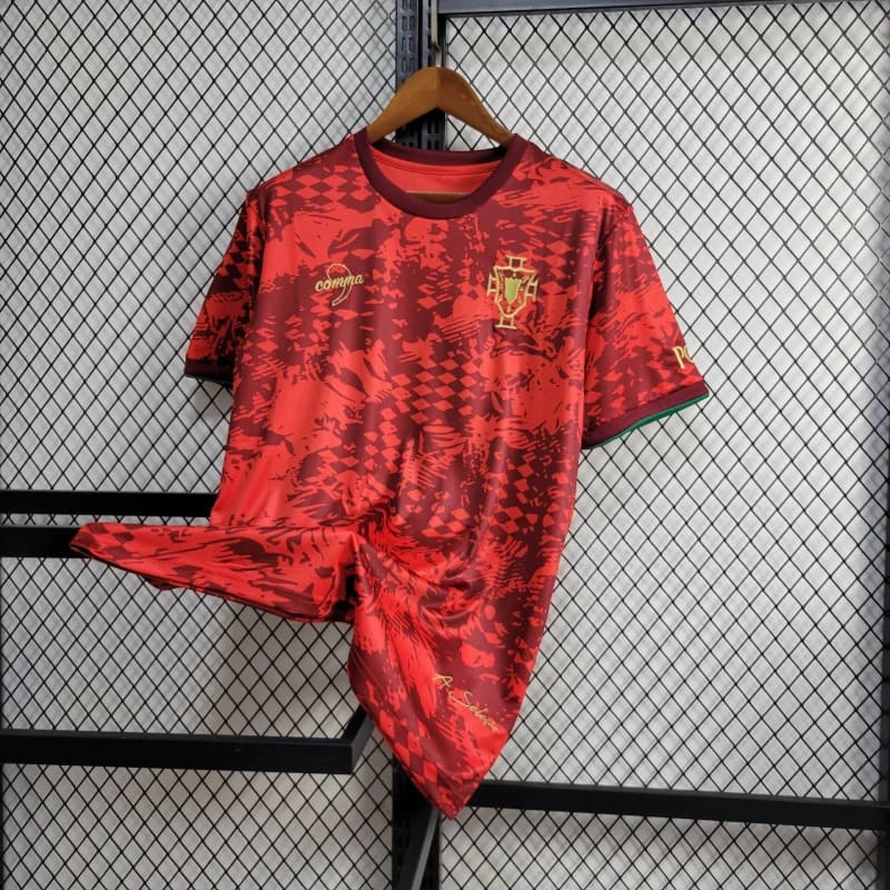 CAMISOLA DA SELEÇÃO DE PORTUGAL 24/25 VERMELHO EDIÇÃO ESPECIAL