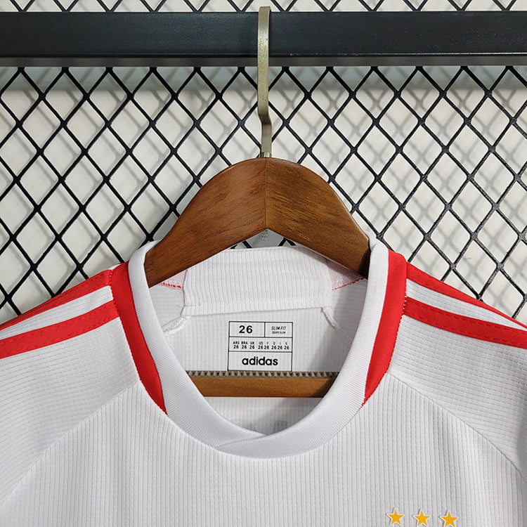 KIT INFANTIL DO BENFICA 23/24 BRANCO